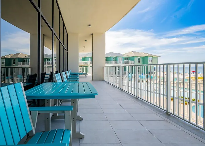 Apartment Phoenix Ii 2404